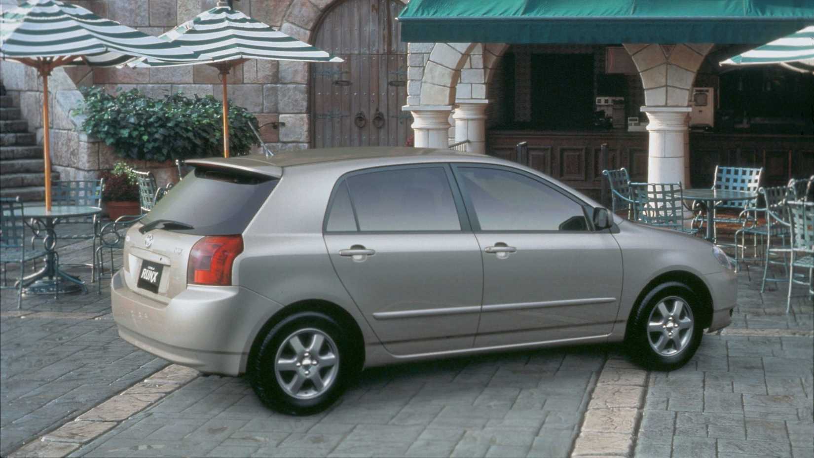 Runx Rear Break System The Toyota Corolla RunX RS180 Was A Failed 189-HP Hot Hatch