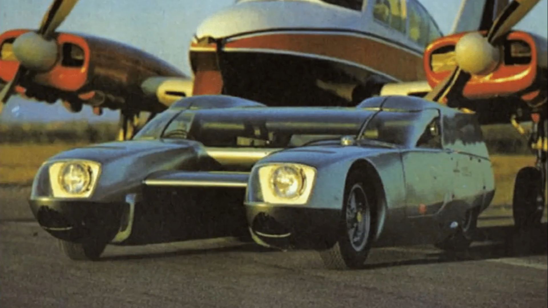 The Weirdest Supercar Ever Was Powered By A Side-Mounted 1.0-Liter