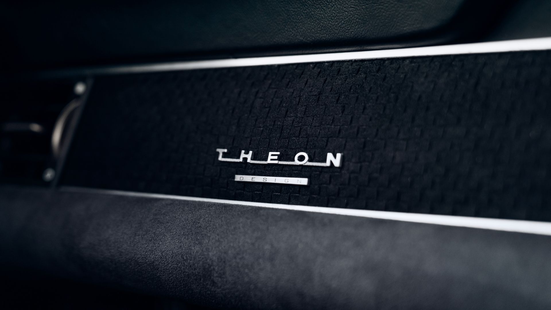 Theon Design's Latest Porsche 911 Is A 407-HP Air-Cooled Stunner