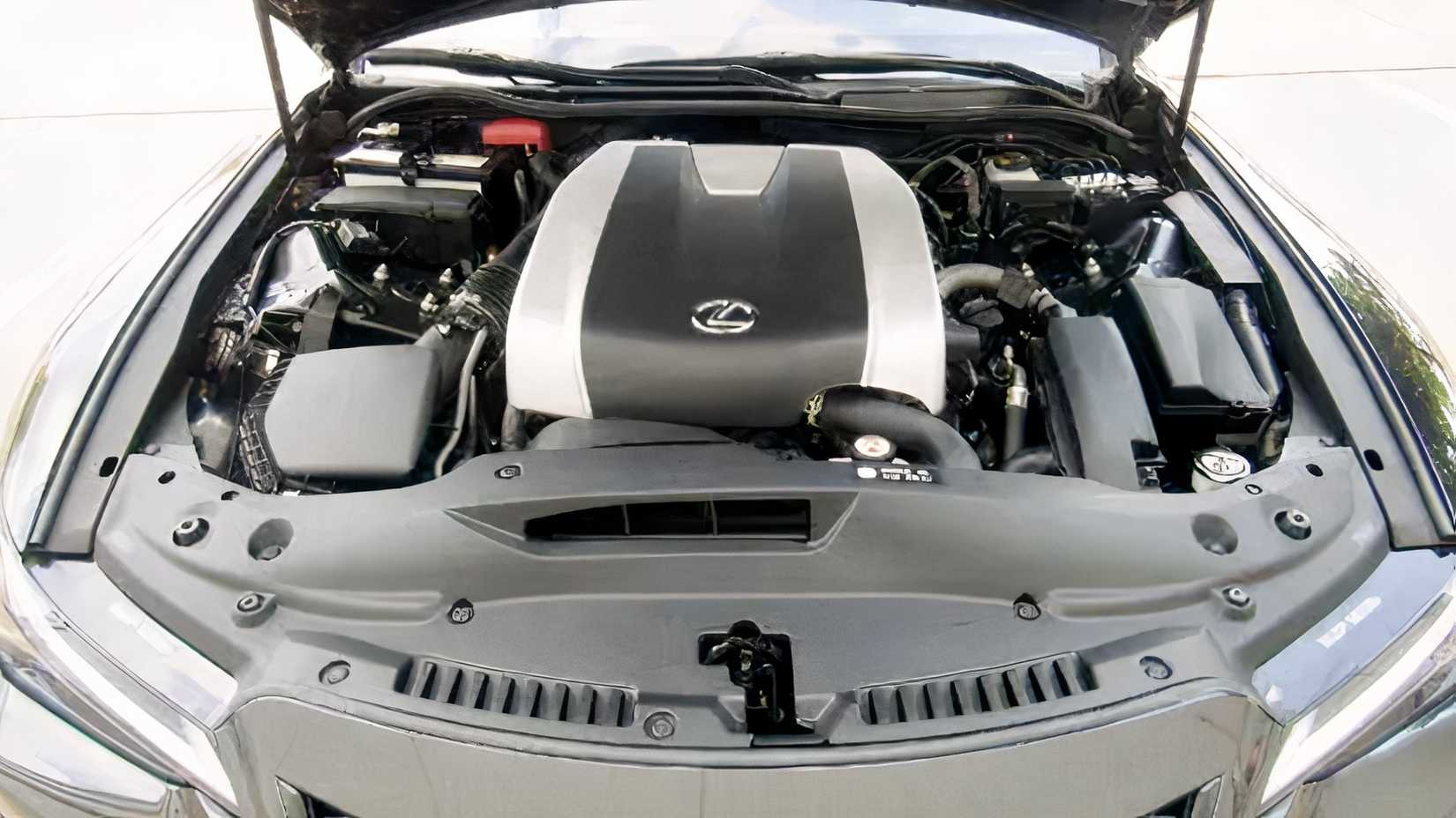 These 3 Luxurious SUVs Are Powered By The Most Proven V6 Engines Around