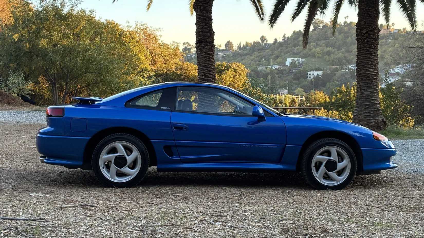 Rare 1991 Dodge Stealth R/T Twin-Turbo Is Stunning In Blue, And It's ...