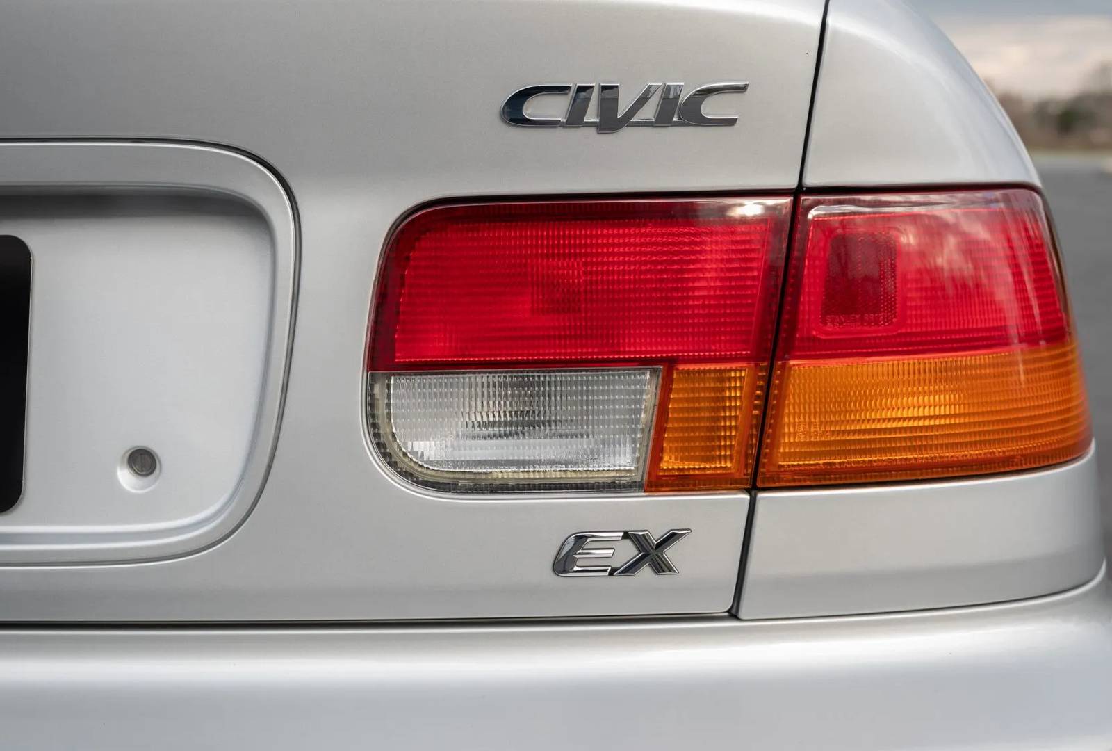 Honda Civic (seventh generation) - Wikipedia, image size:1600x1080