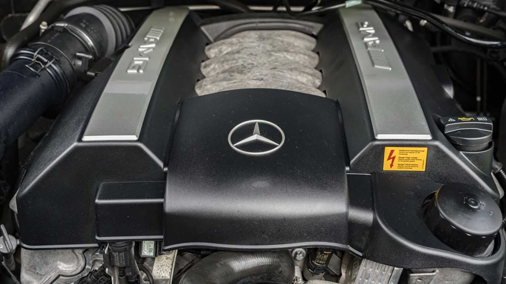 The Early 2000s Mercedes ML55 Is Now Available For Peanuts