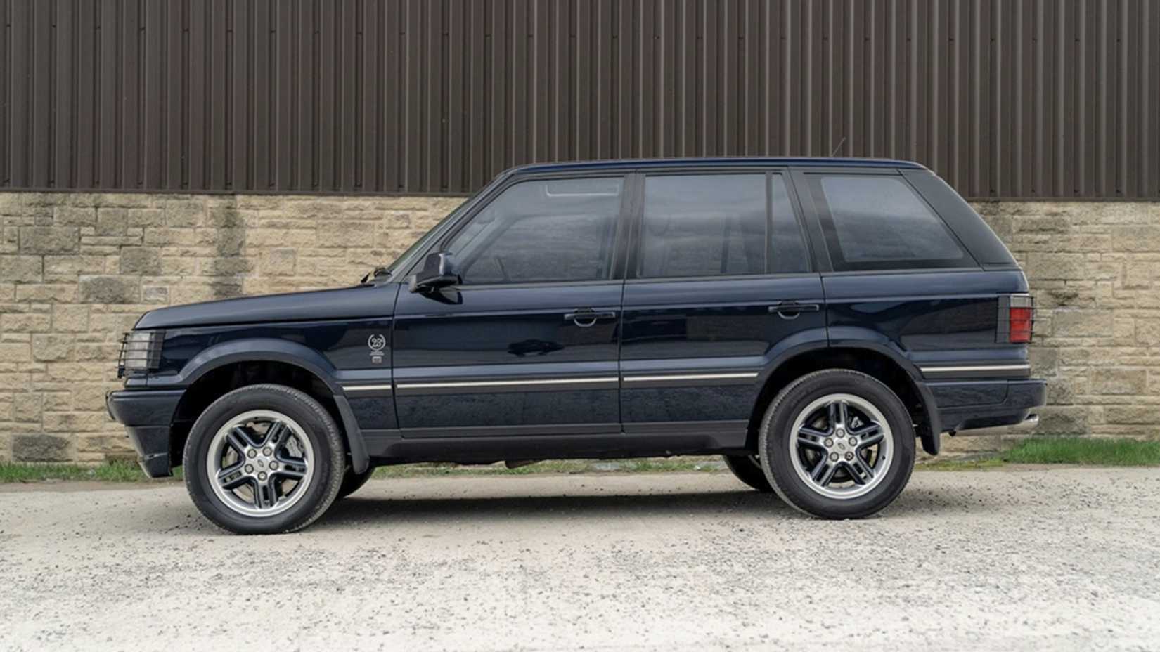 Range Rover End Over This Overfinch-Tweaked Range Rover Is Now Import Eligible