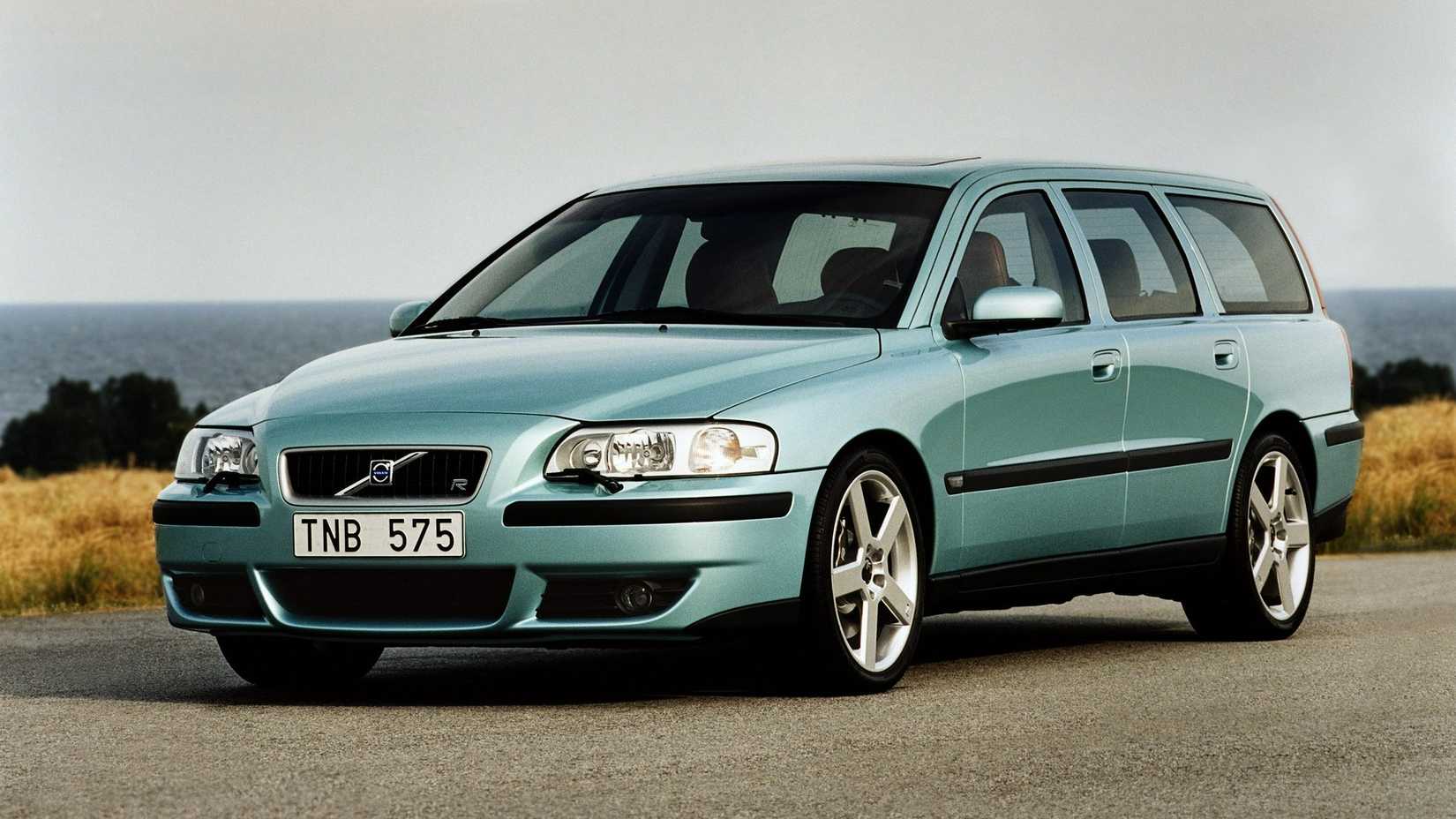 Volvo V70 R: The Turbocharged Five-Cylinder Sports Wagon