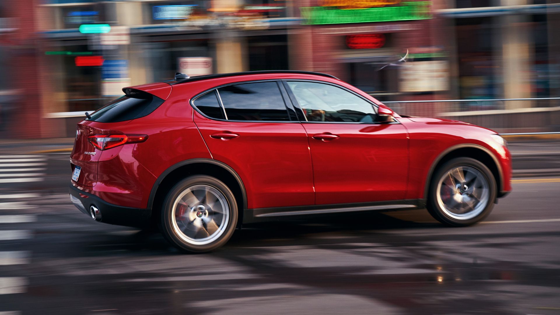 6 Luxury SUVs Ranked By How Fast They Depreciate, Break Down, And ...