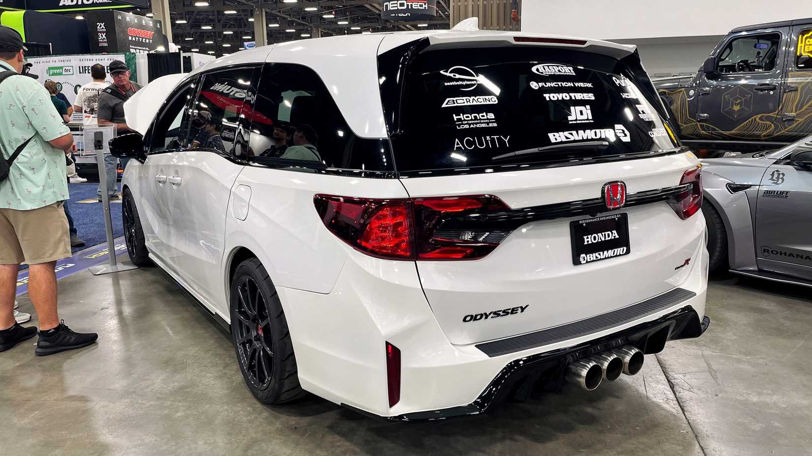 Honda Odyssey Type R SEMA Build Has 550 Horsepower And A Manual ...