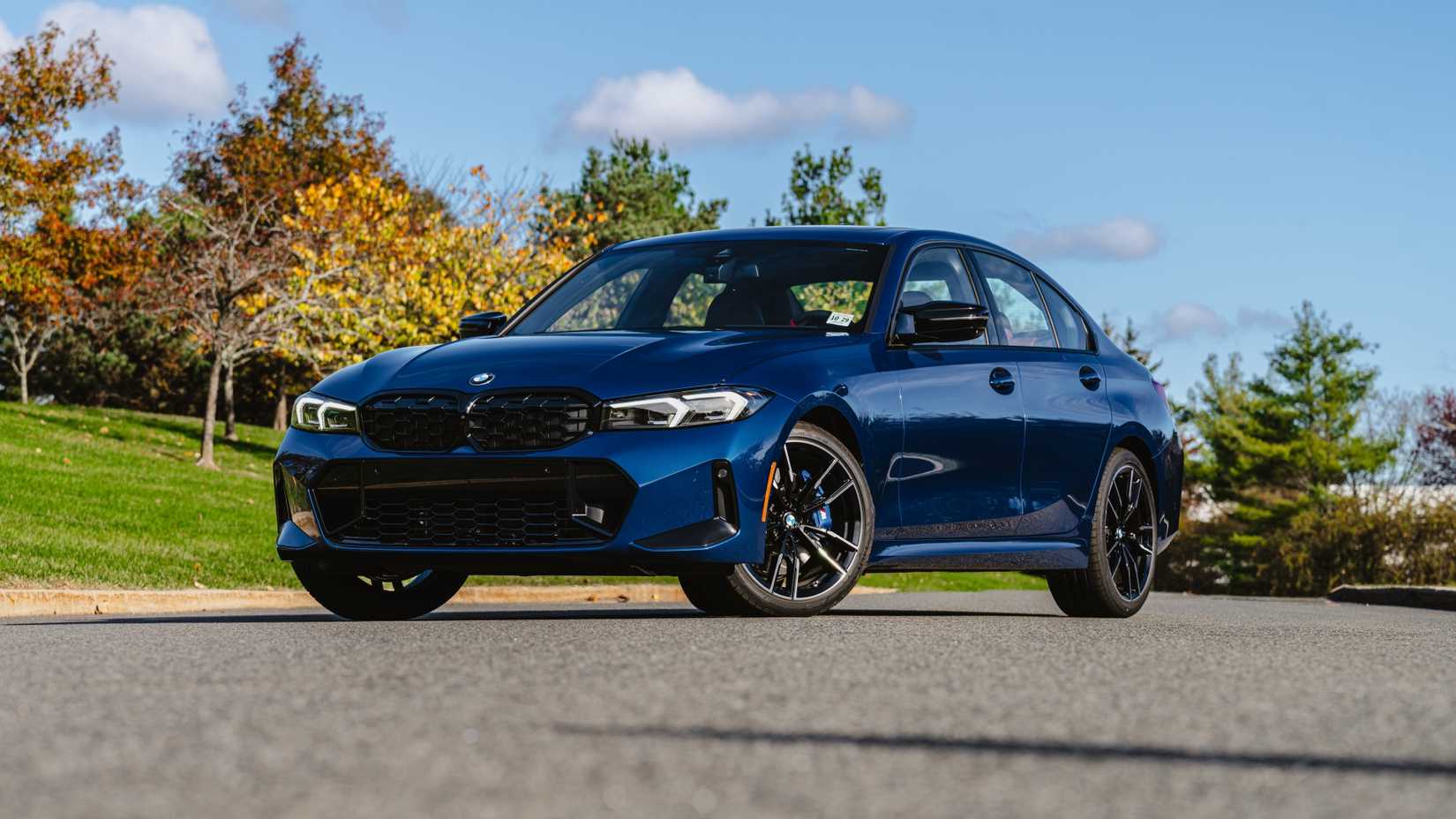 2026 BMW M340i xDrive 50 Jahre Edition Exterior 