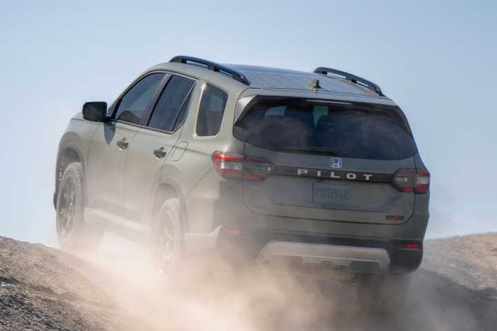 2026 Honda Pilot Pricing, Photos & Specs