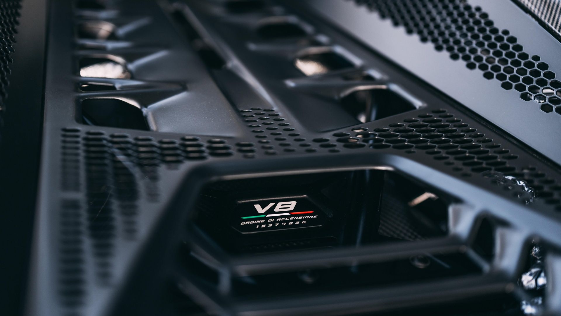 The 10,000-RPM Lamborghini V8 From The Temerario Is Here To Stay