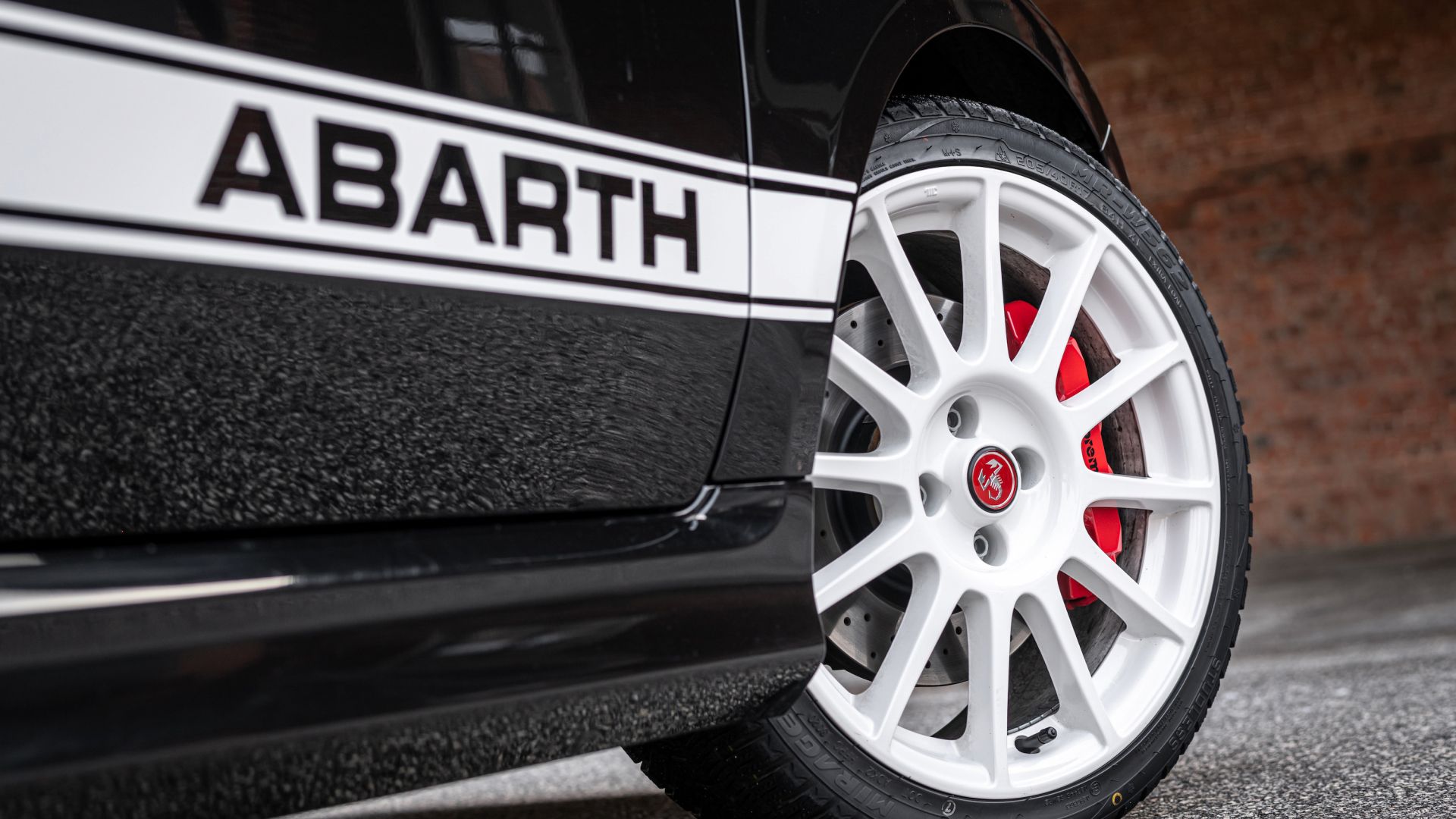 Fiat's Abarth 500 Could Return With A Combustion Engine