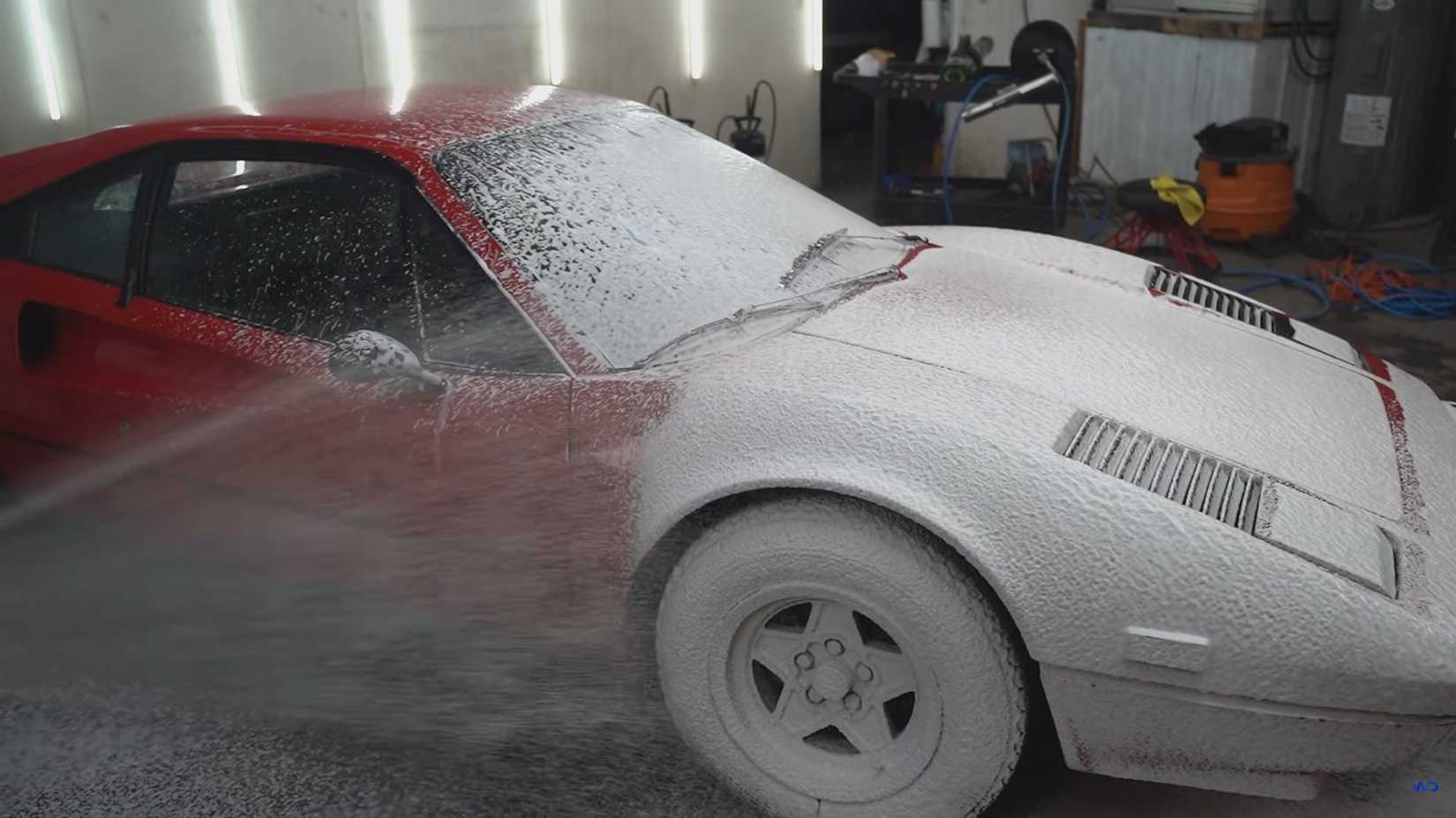Barn Find Ferrari 308 (5)