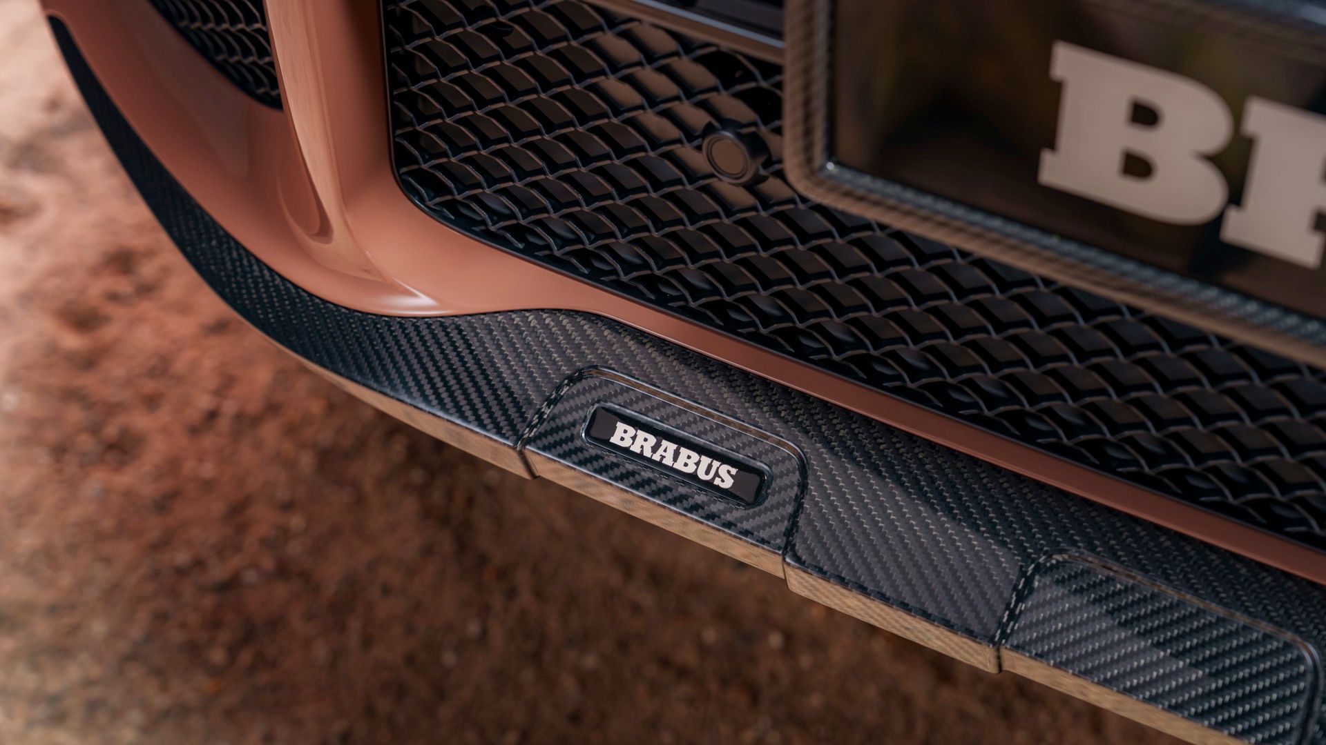 Brabus Debuts 800, 800 XL Cabrio G-Class With 800 HP And Carbon Fiber Galore