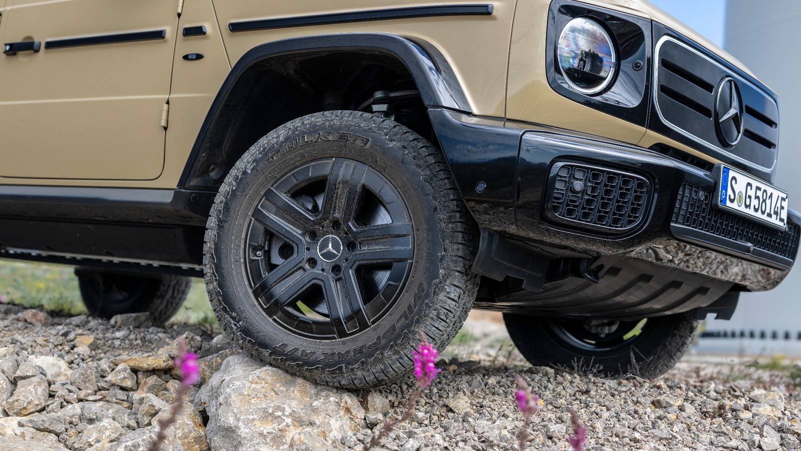 Mercedes-Benz Will Give You $10k Off A G-Class, If It's Electric