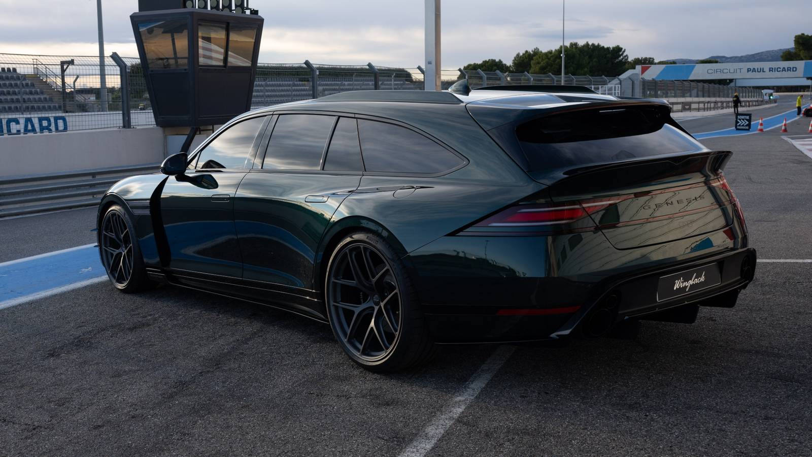 Here's Why Genesis Needs To Rush The WIngback Magma Into Production