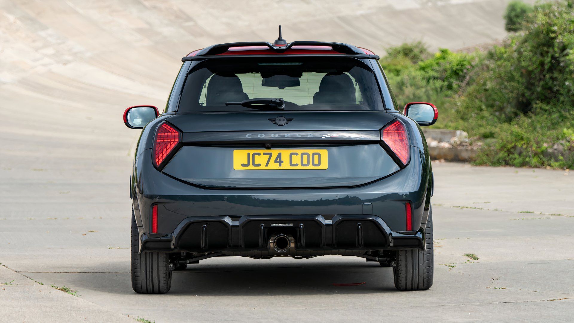 2025 Mini Cooper Hardtop Pricing, Photos & Specs