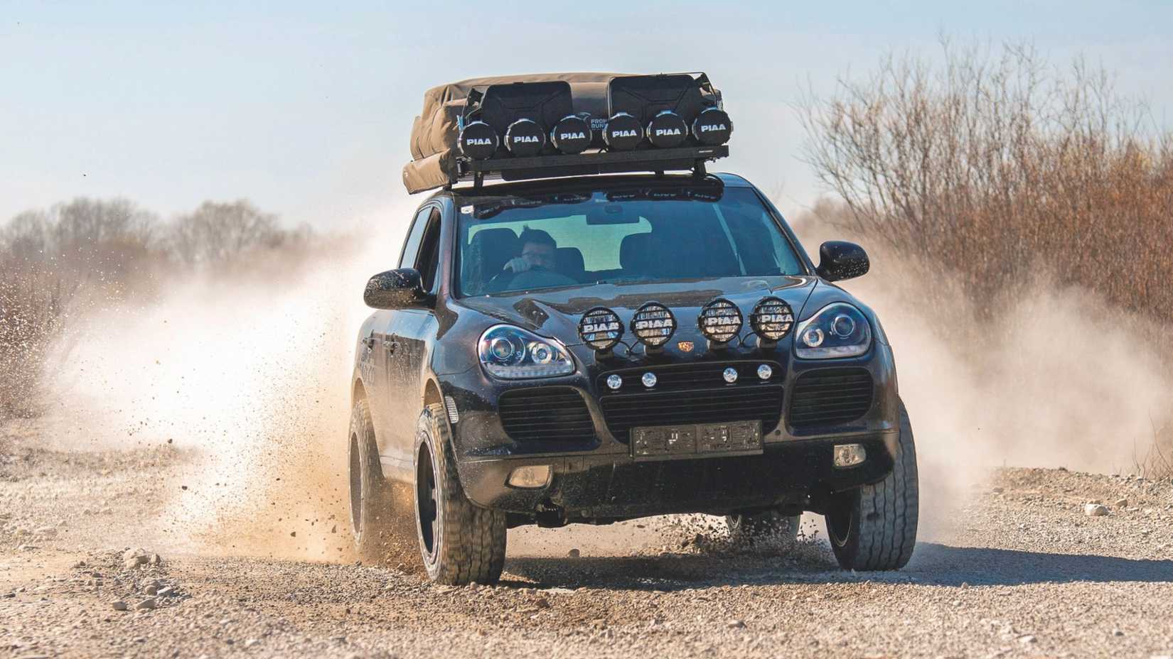 The First-Gen Porsche Cayenne Is An Off-Road Master With Minor Upgrades
