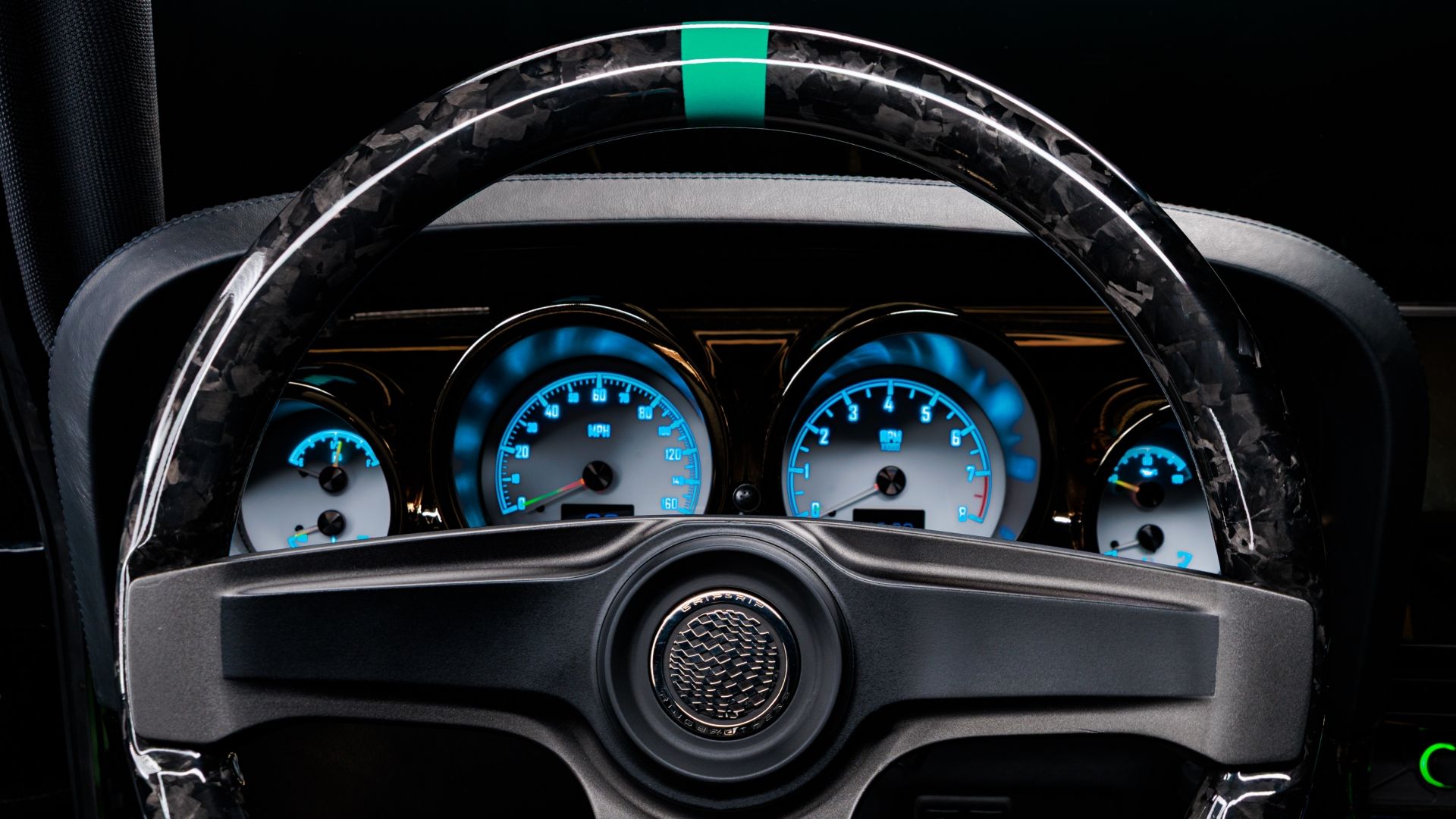 سيارة موستانج