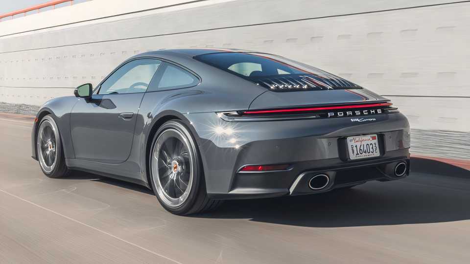 2025 Porsche 911 Carrera Pricing, Photos & Specs