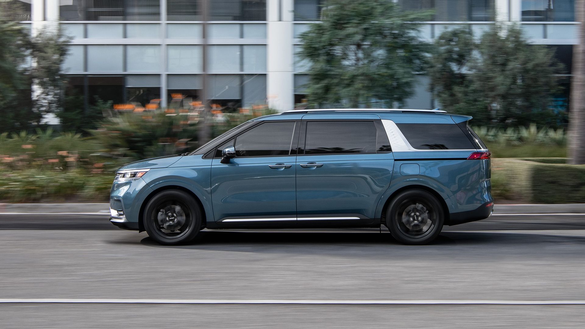 Kia Carnival Trim Levels Explained: You Don't Need To Spend $50k To Get ...
