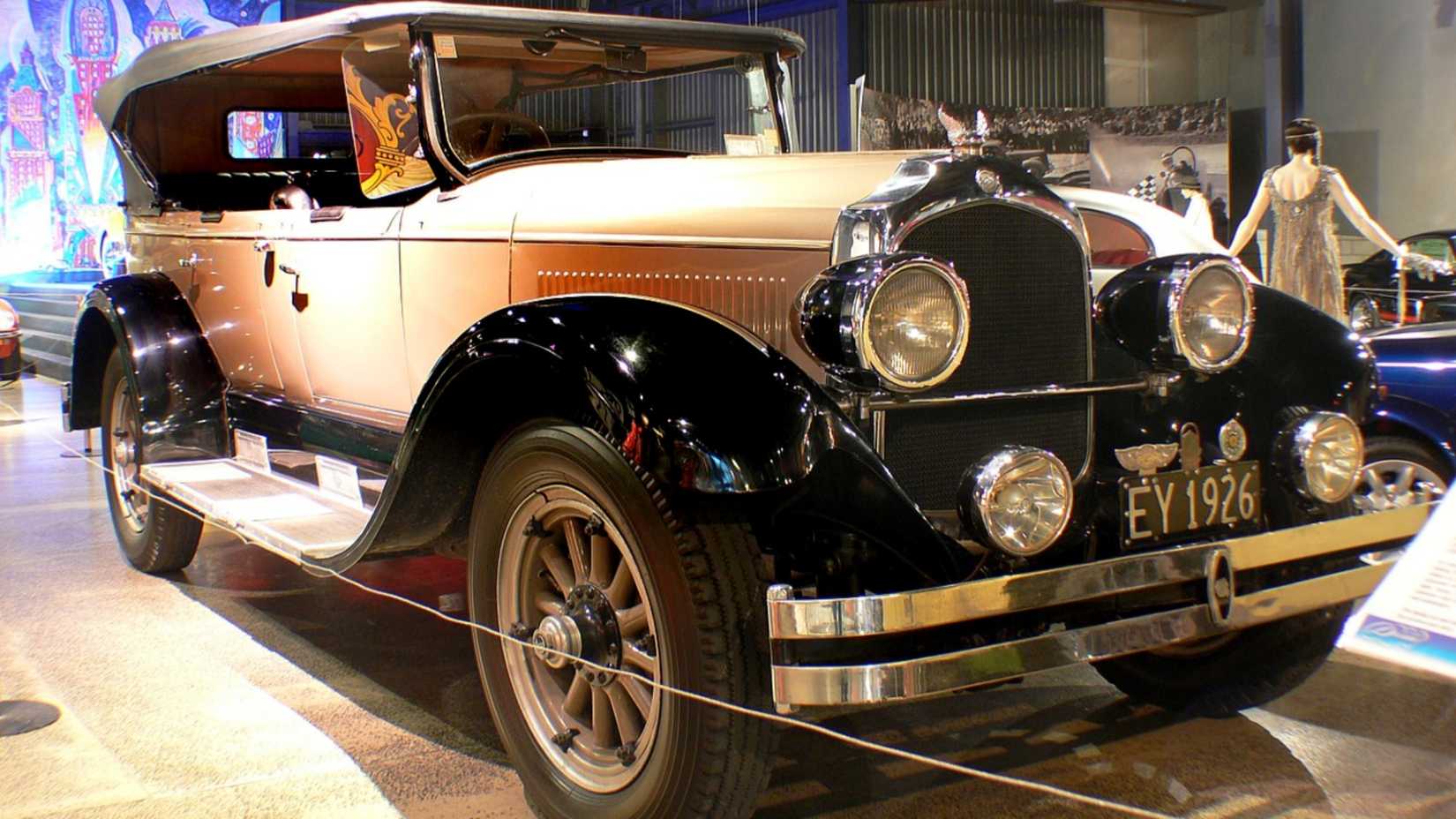 1926 chrysler imperial front