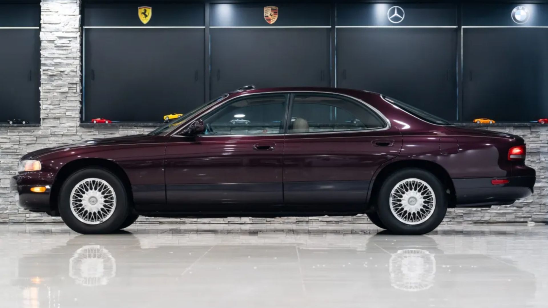 Mazda 929: The Overlooked Luxury Sedan of the 1990s