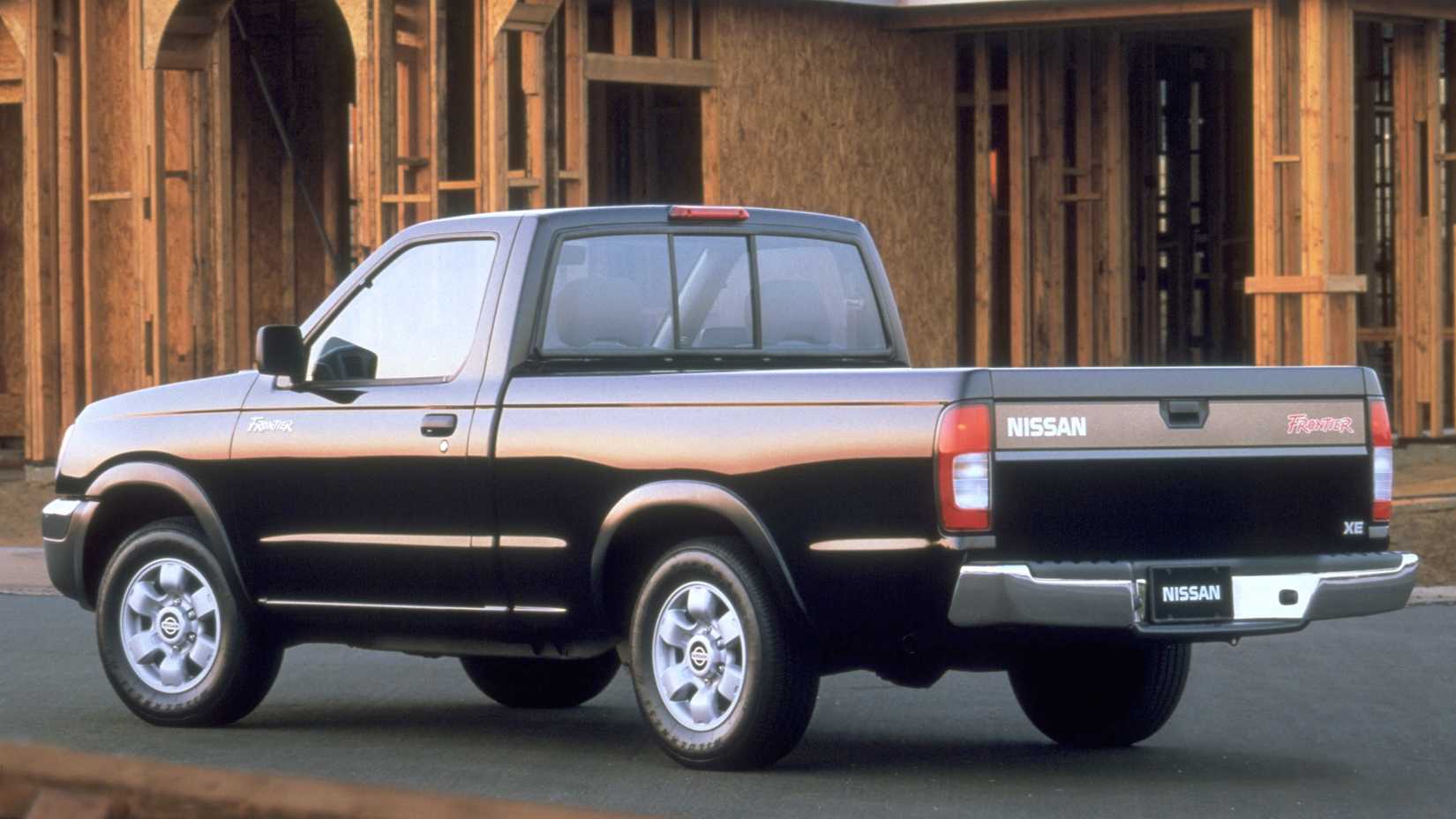 1999 Nissan Frontier cropped