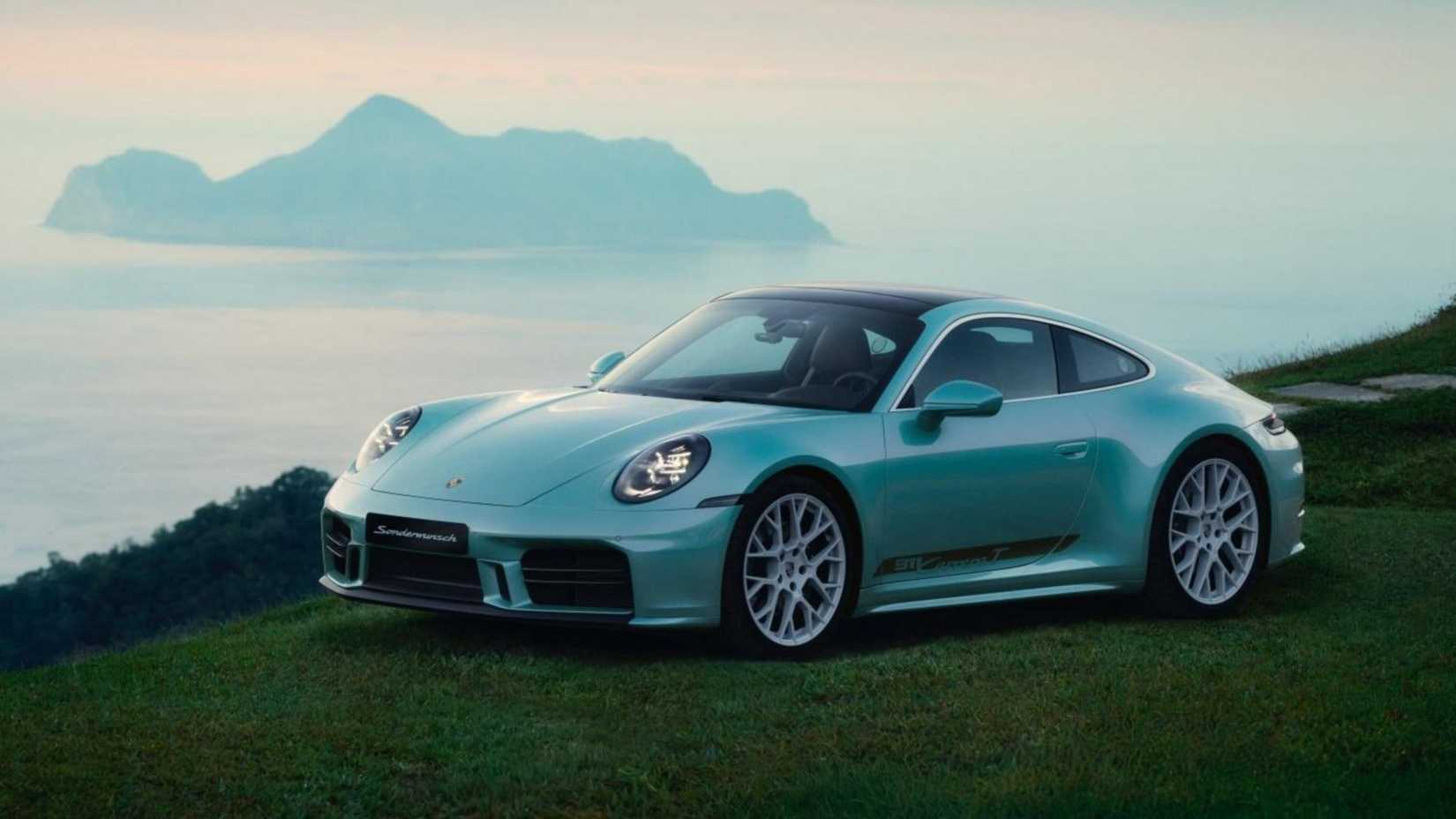 2025 Porsche 911 Carrera T Formosa front 3/4