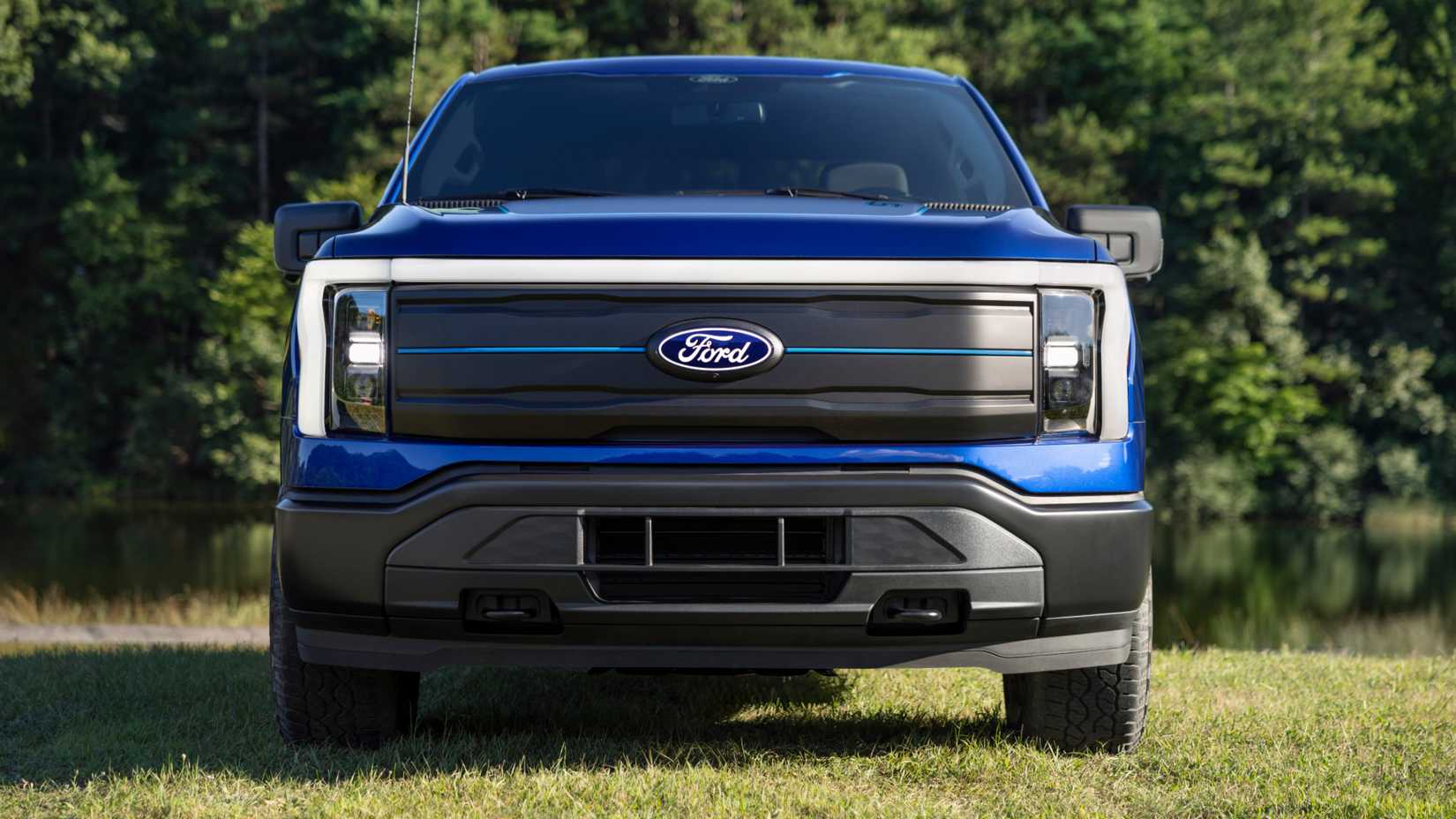 2026-f-150-lightning-stx-03-272