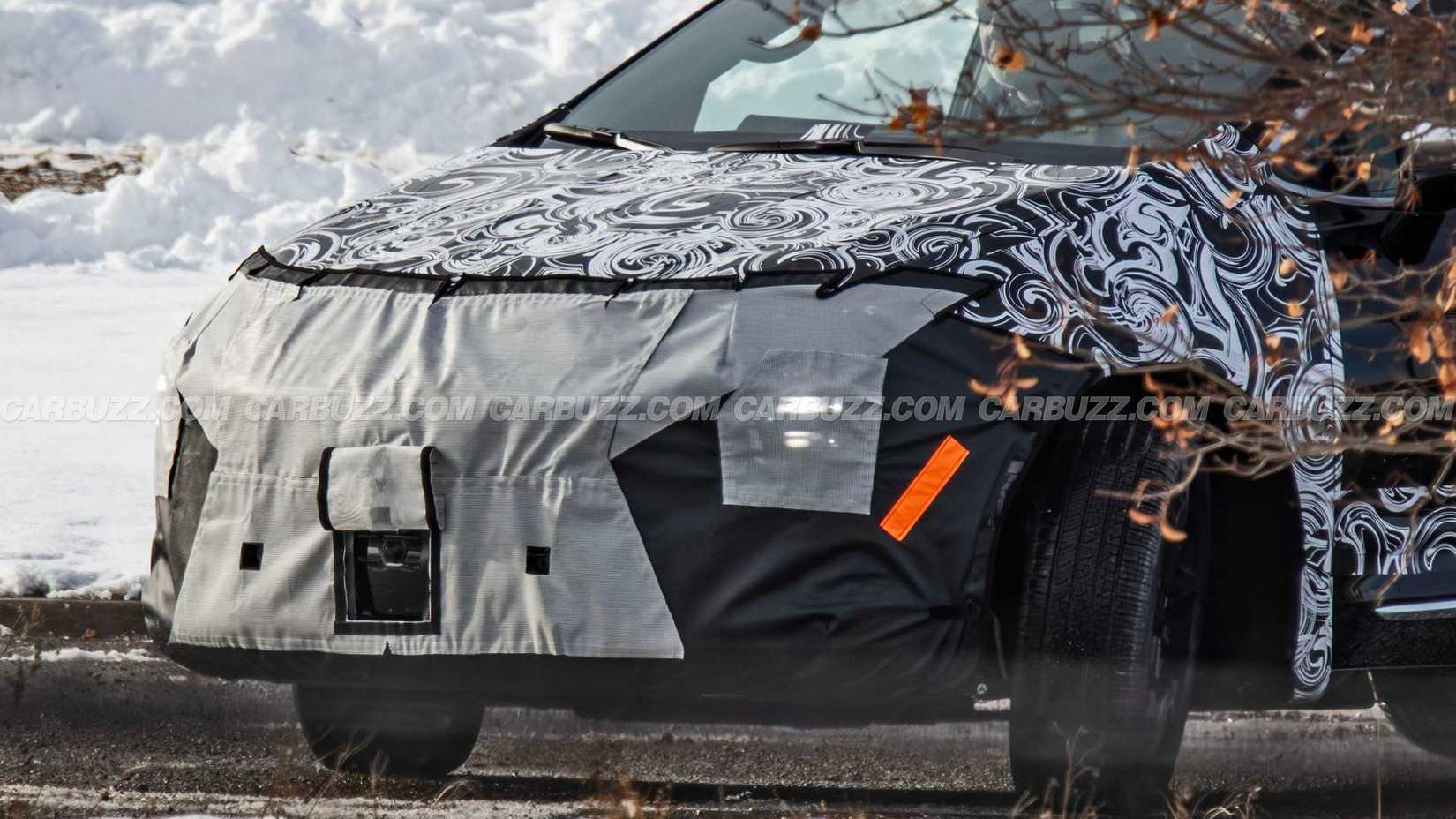 2027 CHRYSLER PACIFICA REFRESH SPOTTED intelligence overview