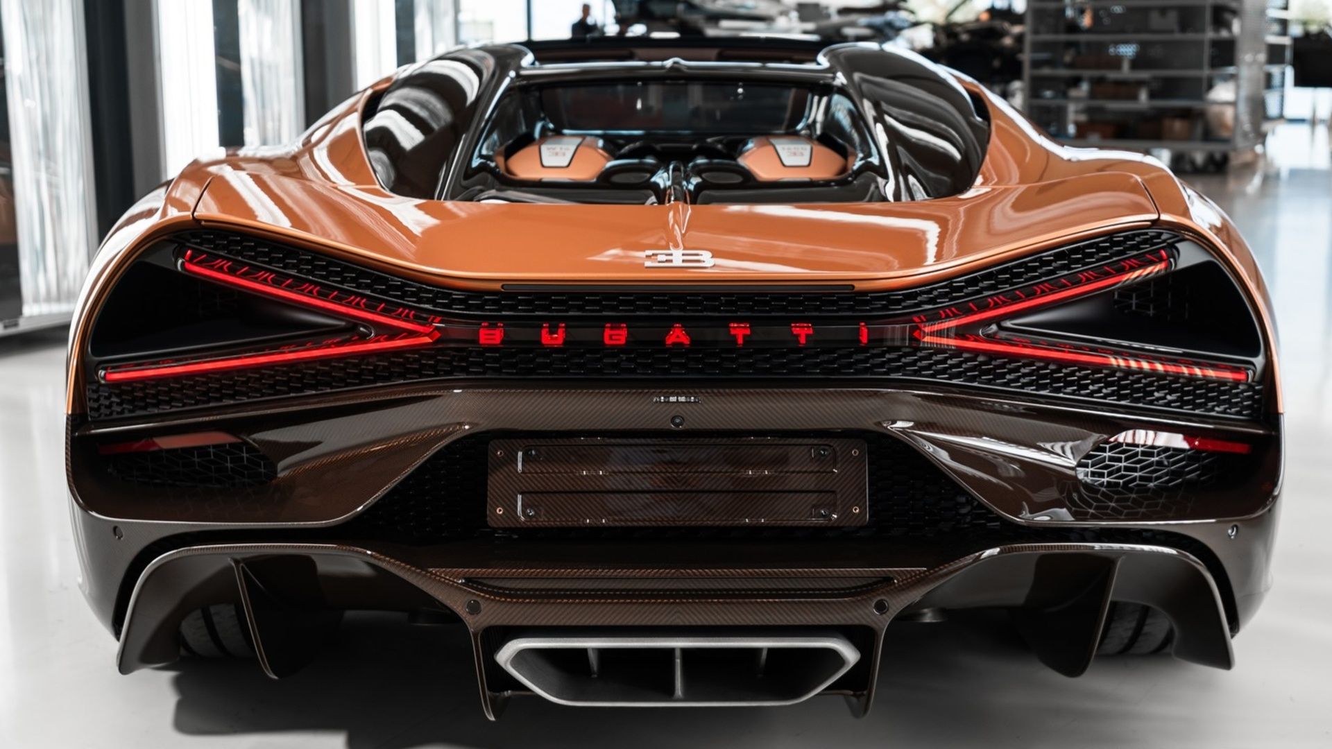 Bugatti Mistral In Two Shades Of Brown Looks Absolutely Stunning