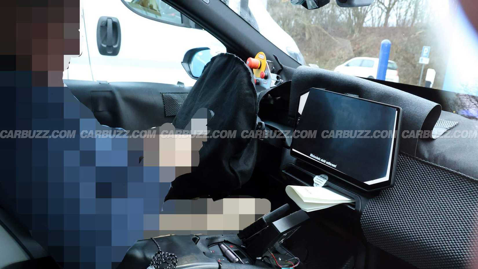 BMW iX1 Prototype (2)