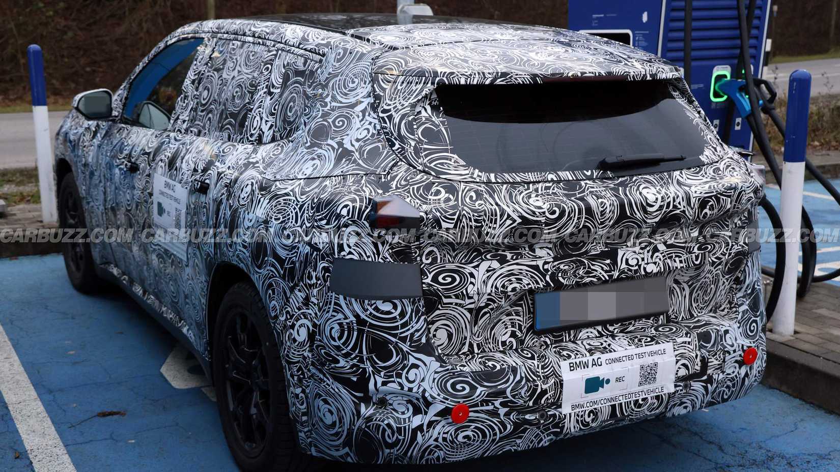 BMW iX1 Prototype (3)