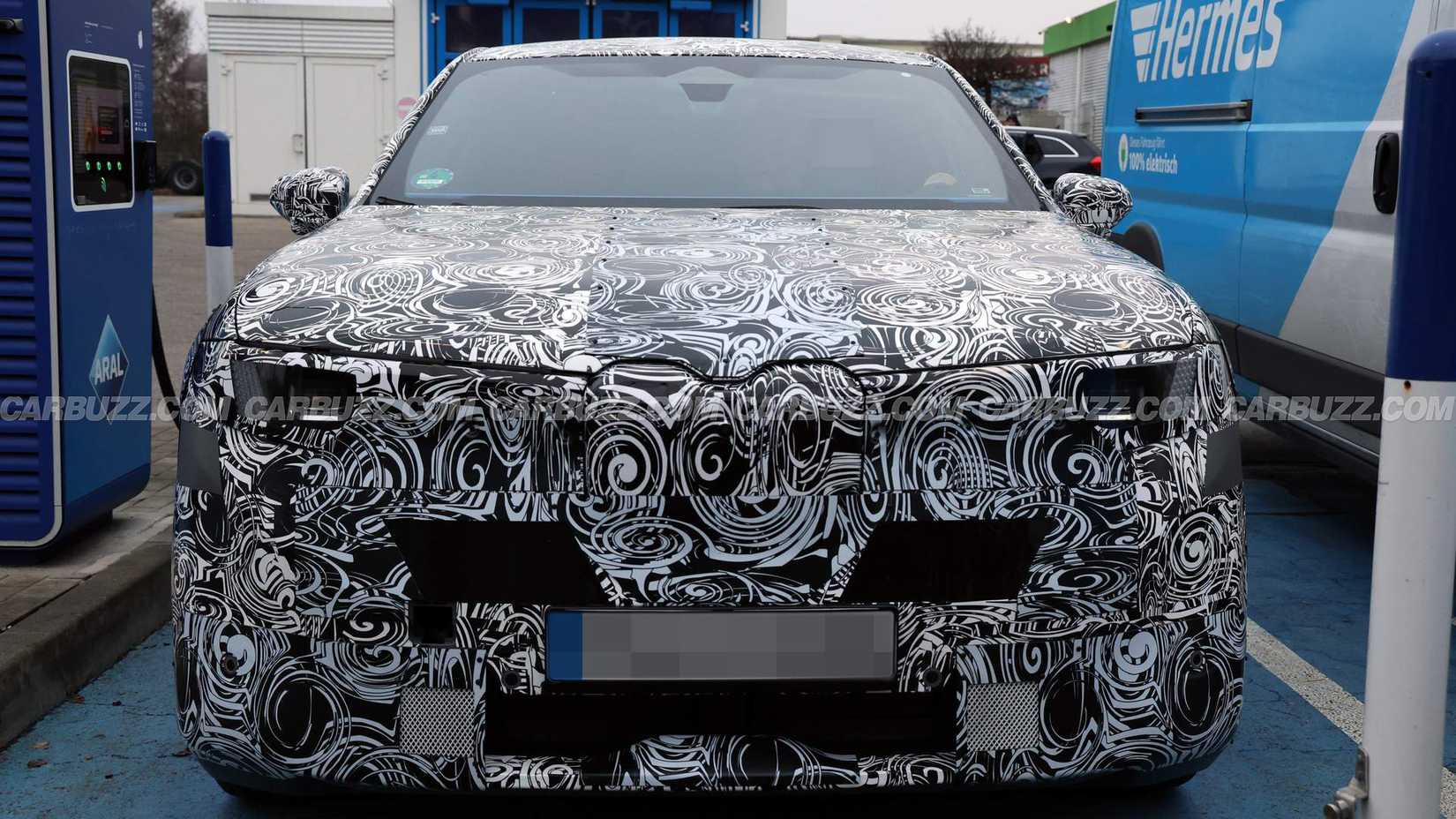 BMW iX1 Prototype (7)