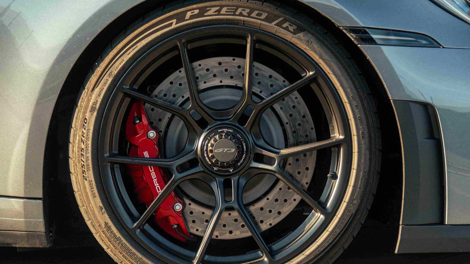 Bespoke Pirelli P Zero R Tire For 992 Porsche 911 GT3