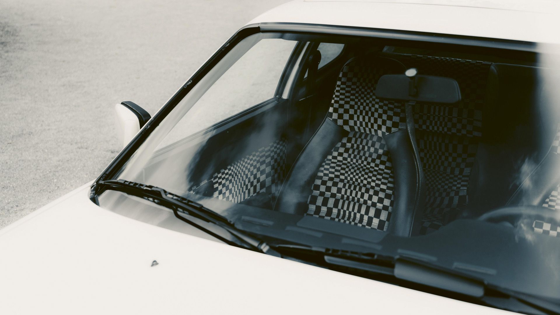 Porsche Brings Back Iconic Fabrics For All The Vintage Lovers