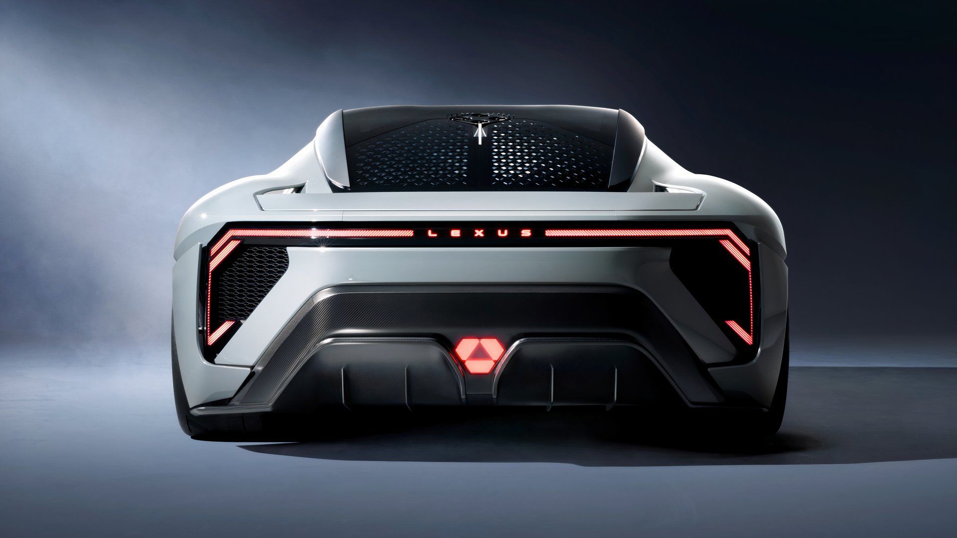 Patent Toyoty sugeruje, że nowy Lexus LFA może zmieniać biegi niczym auto wyścigowe