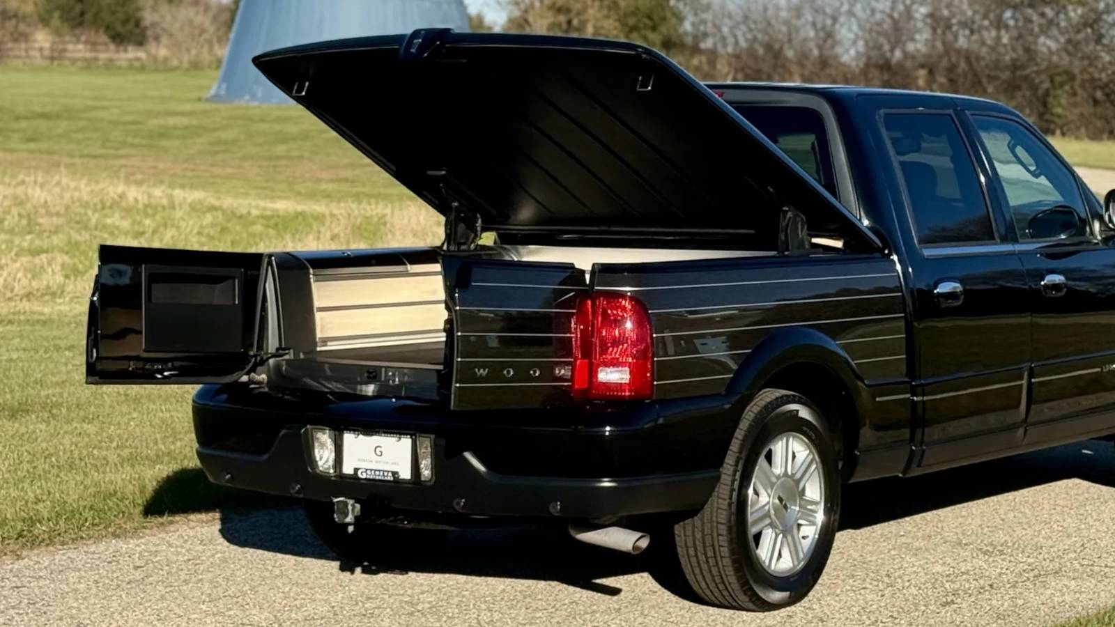 High-End Luxury Pickup Trucks That Failed To Find An Audience