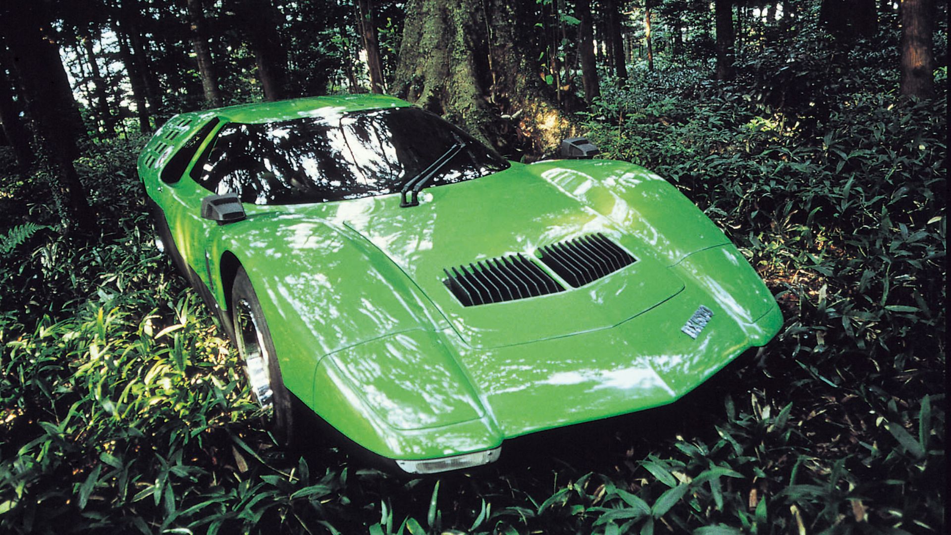 The Mazda RX-500 Concept Was A Shooting Brake With Weird Lights