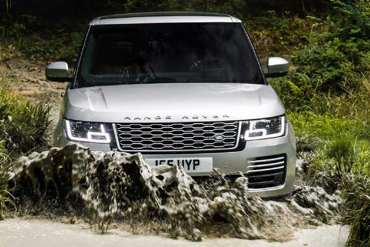 Land Rover Range Rover: Review, Pricing, Photos, and Specs