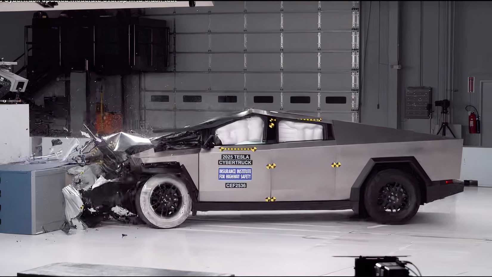 Tesla Cybertruck Earns Top IIHS Safety Award