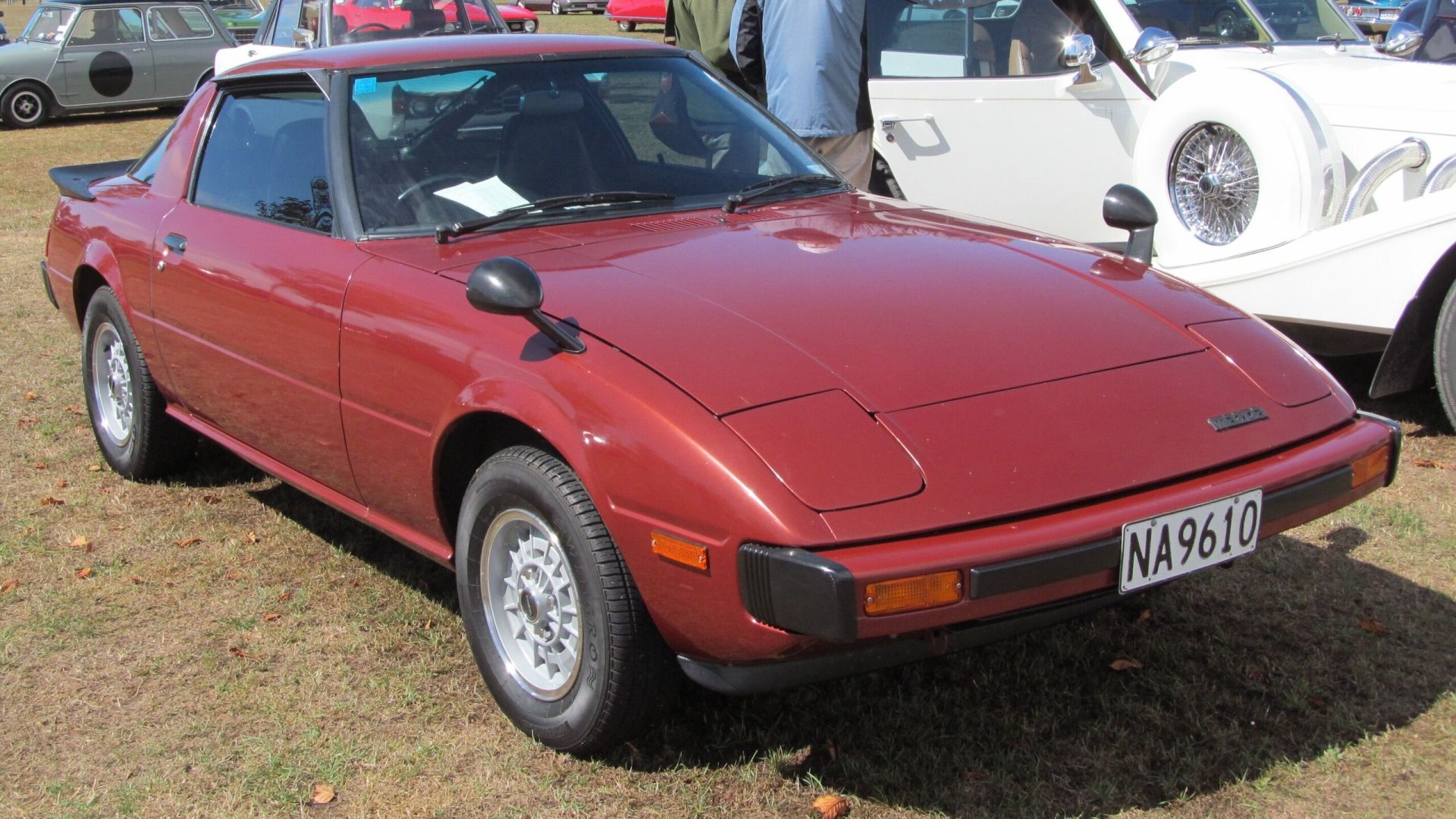 Mazda RX-7 Series 8: The 276 HP Japanese Sports Car That Outpowers