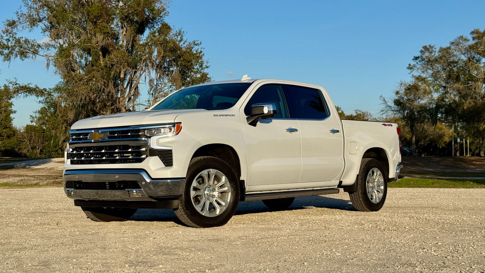 2026 Chevrolet Silverado 1500 hero