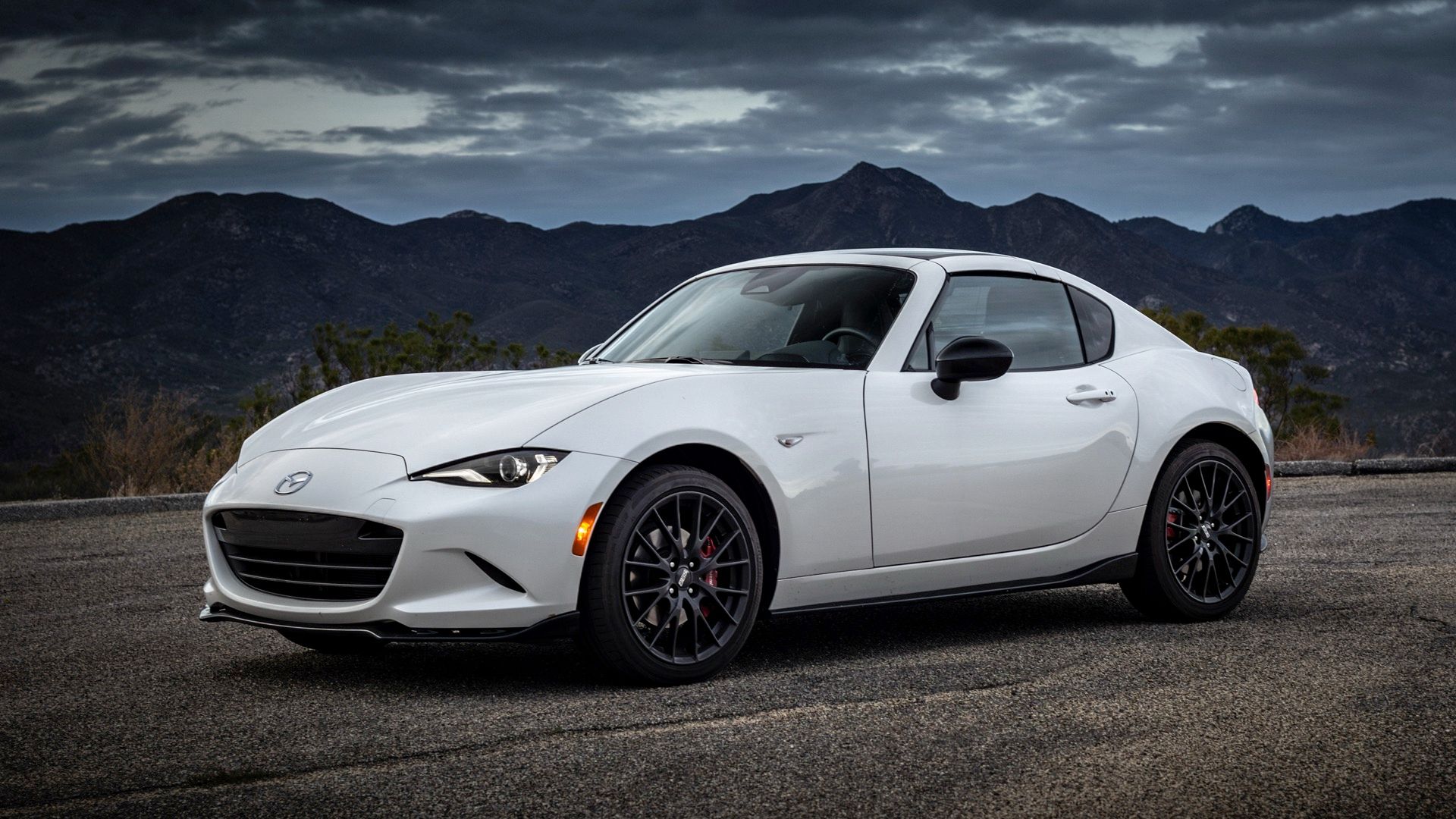 Mazda MX-5: The Ideal Sports Car for Empty Nesters