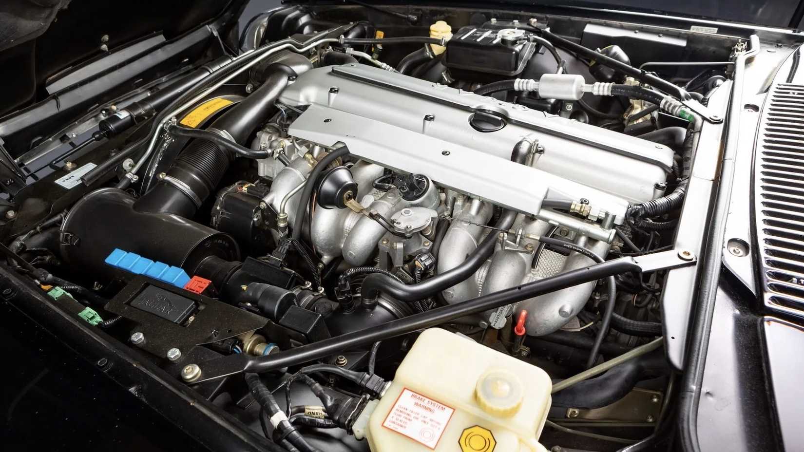 The Long Legacy Of Jaguar's Inline-Six Engines