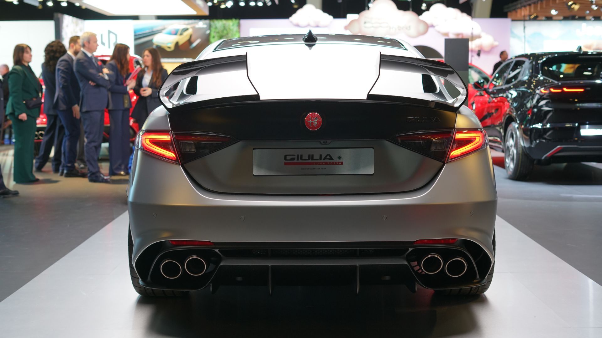 Alfa Romeo Debuts Ultra-Rare Special Edition Giulia Quadrifoglio