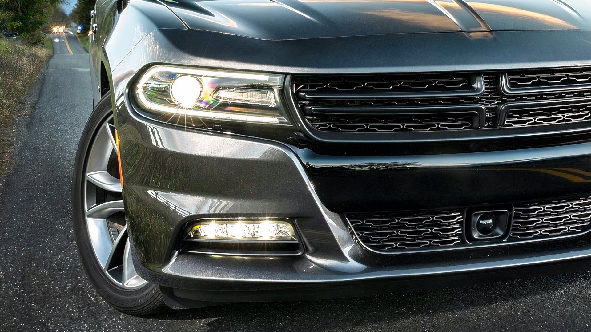 수퍼차저 V6 도지(Dodge)가 일반 V8 모델보다 더 나은 선택일까요?
