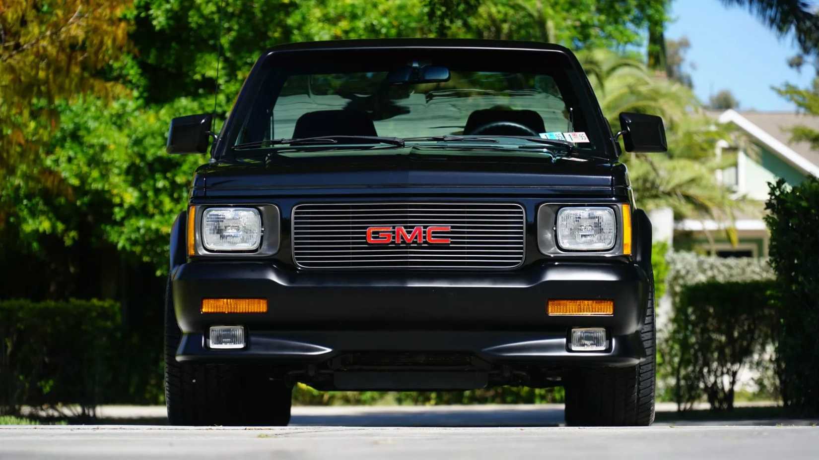 GMC Syclone: The 90s Truck That Outran Ferraris