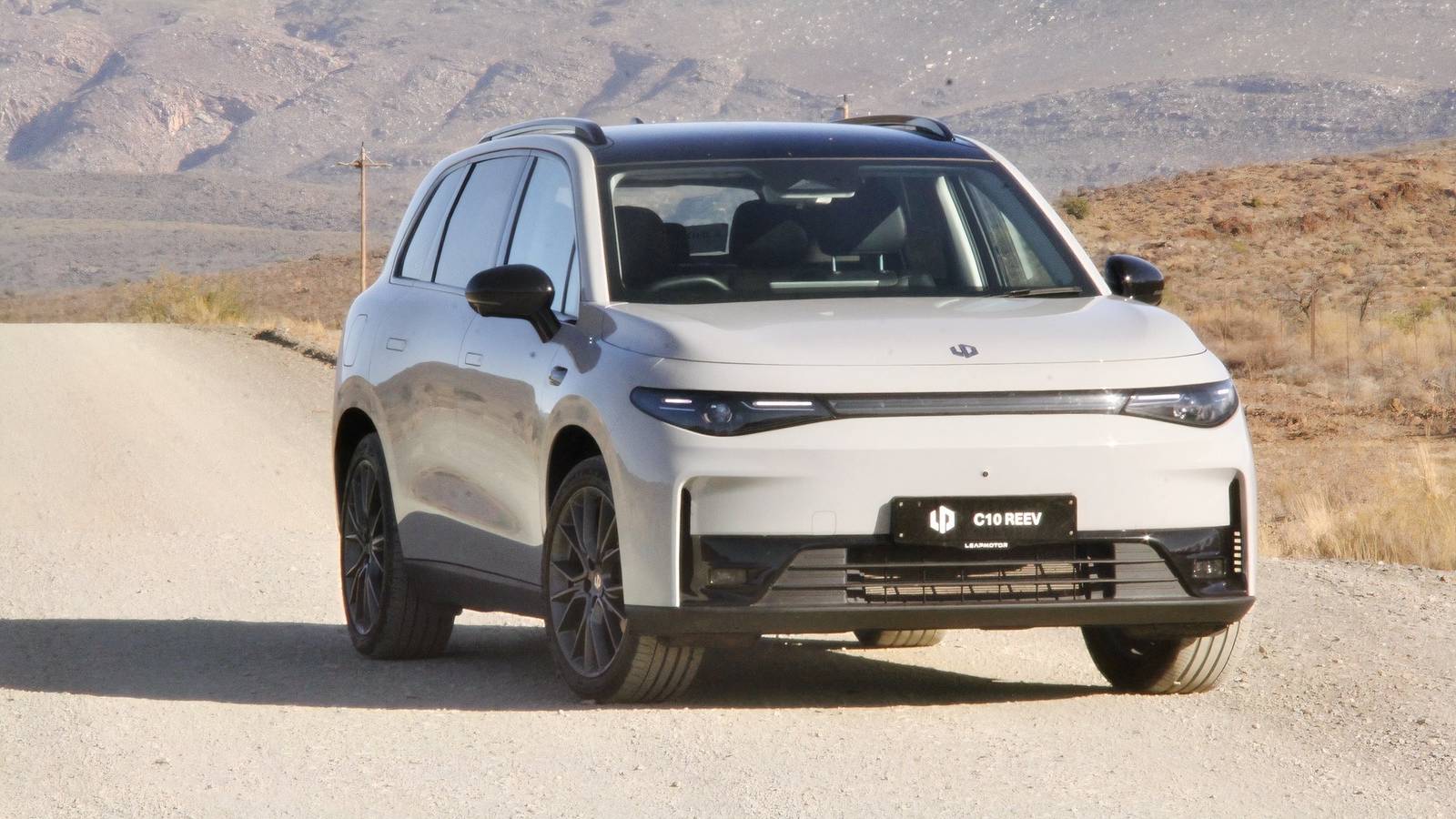 2,000 Mile Range Extender EV Road Trip: Is It Possible?