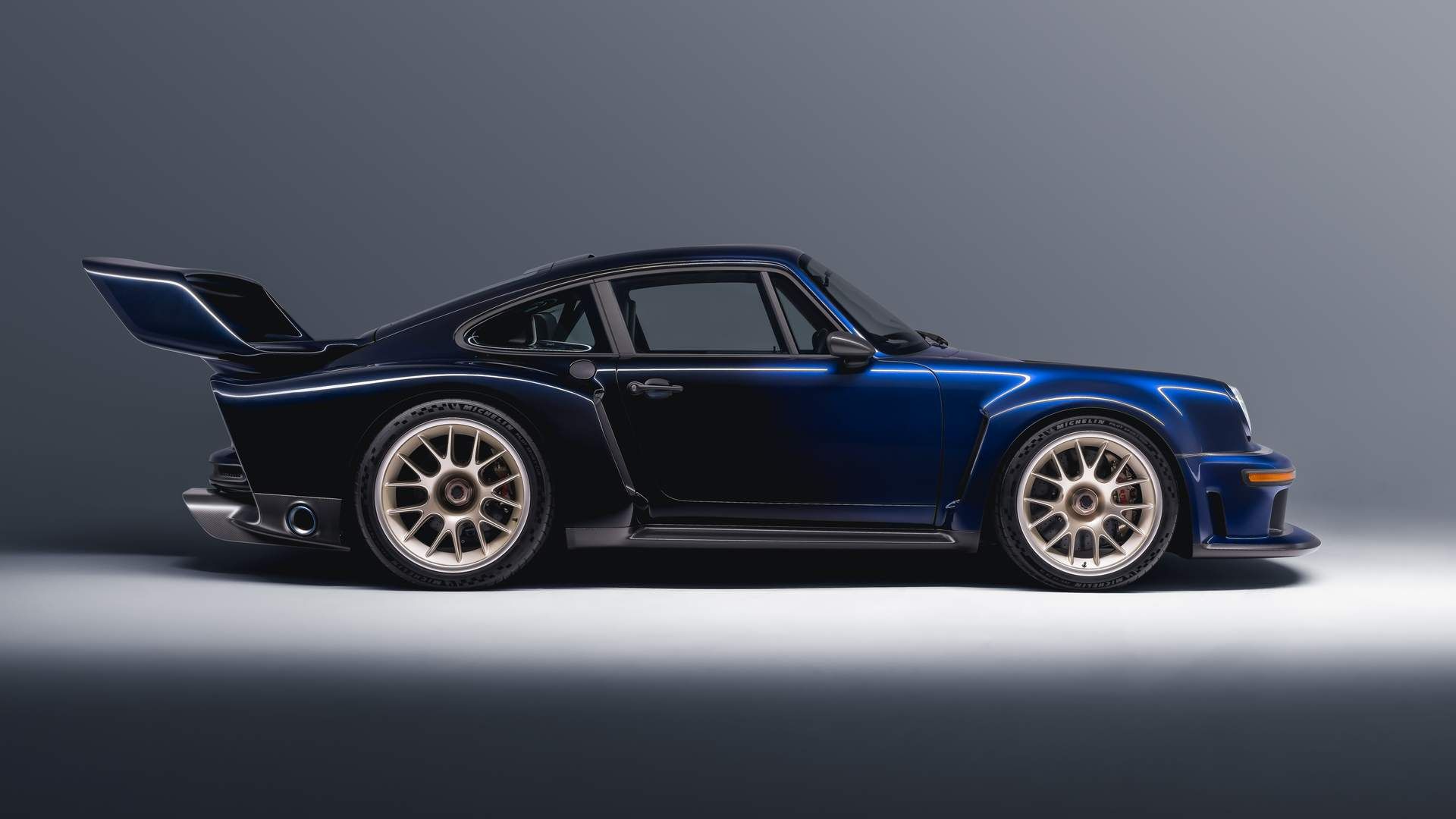 Singer's Latest 911 Project Packs 700 HP Into A Widebody Porsche 964